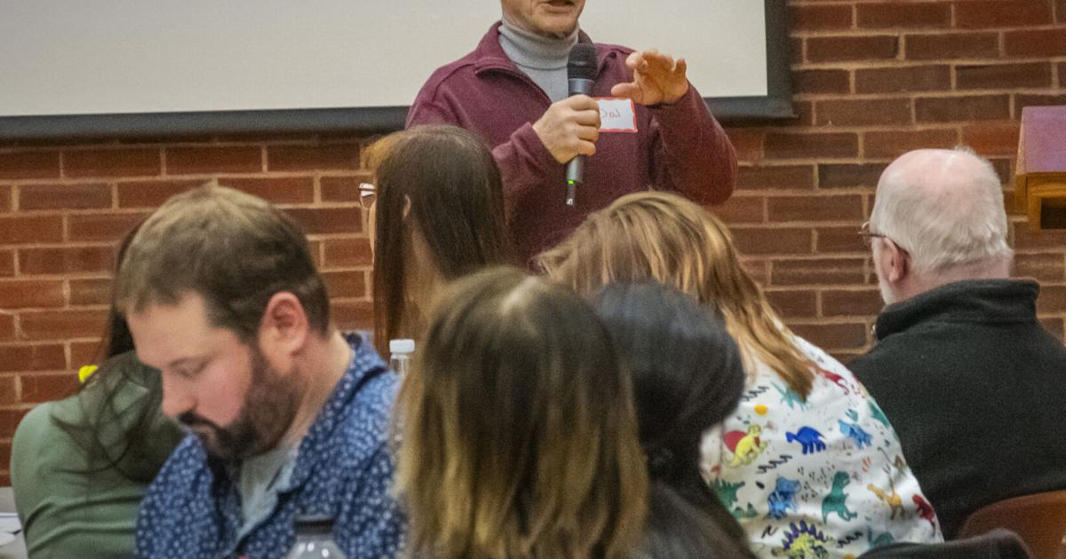 Educators, parents gather for autism forum